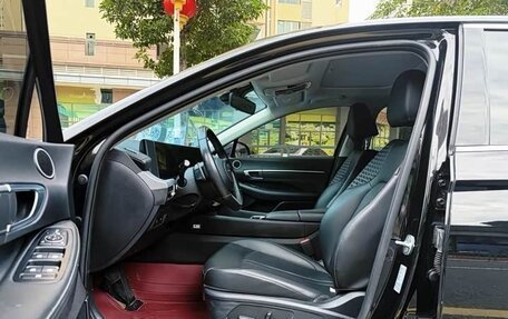 Hyundai Sonata VIII, 2024 год, 2 950 000 рублей, 4 фотография