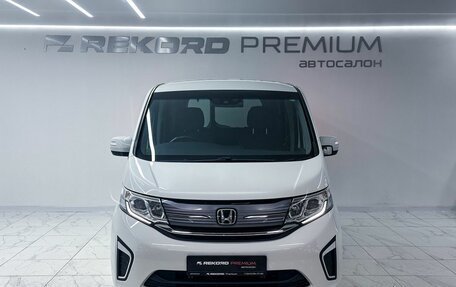 Honda Stepwgn IV рестайлинг, 2020 год, 2 250 000 рублей, 4 фотография