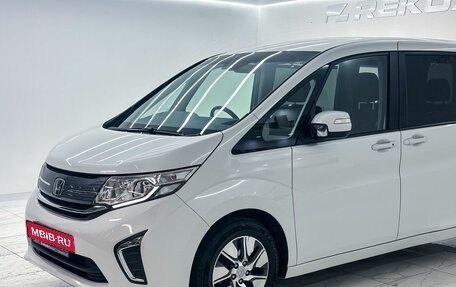 Honda Stepwgn IV рестайлинг, 2020 год, 2 250 000 рублей, 6 фотография