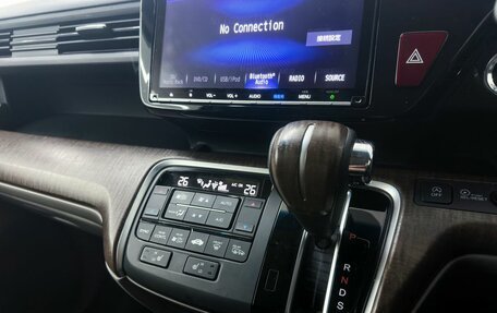 Honda Stepwgn IV рестайлинг, 2020 год, 2 250 000 рублей, 18 фотография