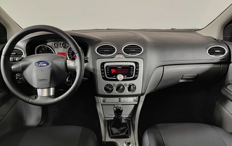 Ford Focus II рестайлинг, 2009 год, 680 000 рублей, 17 фотография