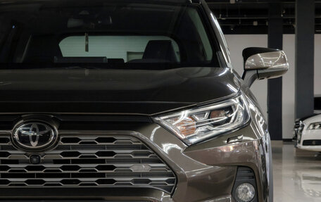 Toyota RAV4, 2020 год, 3 350 000 рублей, 7 фотография