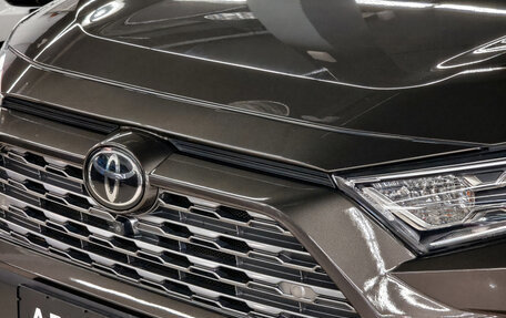 Toyota RAV4, 2020 год, 3 350 000 рублей, 8 фотография