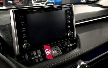 Toyota RAV4, 2020 год, 3 350 000 рублей, 18 фотография