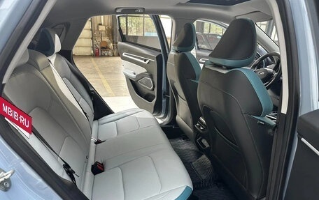 Geely Emgrand, 2023 год, 900 000 рублей, 10 фотография
