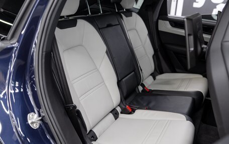 Porsche Cayenne III, 2023 год, 12 990 000 рублей, 20 фотография