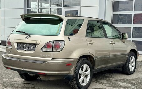 Lexus RX IV рестайлинг, 2001 год, 890 000 рублей, 5 фотография