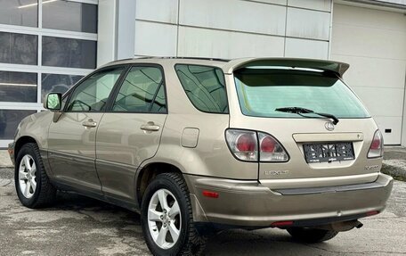 Lexus RX IV рестайлинг, 2001 год, 890 000 рублей, 6 фотография