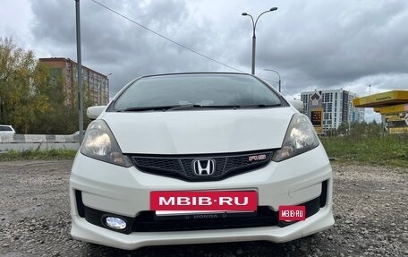 Honda Fit III, 2011 год, 850 000 рублей, 13 фотография