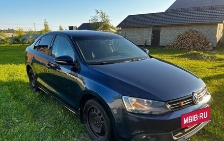 Volkswagen Jetta VII, 2011 год, 750 000 рублей, 7 фотография
