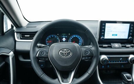 Toyota RAV4, 2020 год, 3 100 000 рублей, 7 фотография