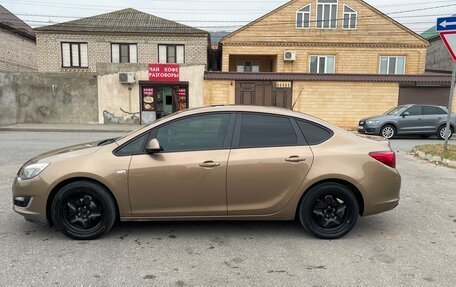 Opel Astra J, 2012 год, 540 000 рублей, 2 фотография