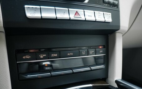 Mercedes-Benz E-Класс, 2013 год, 2 149 000 рублей, 21 фотография