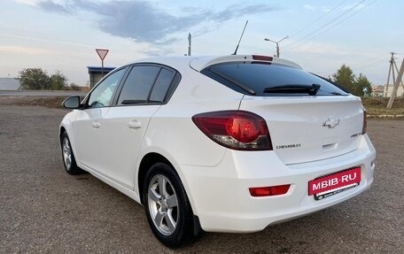 Chevrolet Cruze II, 2012 год, 600 000 рублей, 3 фотография