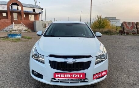 Chevrolet Cruze II, 2012 год, 600 000 рублей, 2 фотография