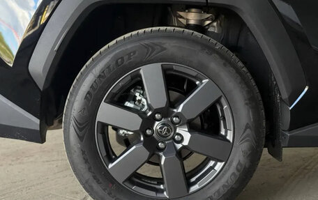 Toyota RAV4, 2026 год, 4 390 000 рублей, 21 фотография
