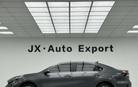 KIA K3, 2022 год, 1 300 000 рублей, 9 фотография