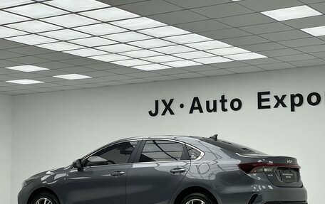 KIA K3, 2022 год, 1 300 000 рублей, 10 фотография