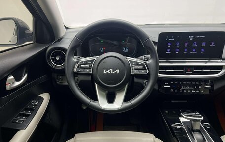 KIA K3, 2022 год, 1 300 000 рублей, 16 фотография