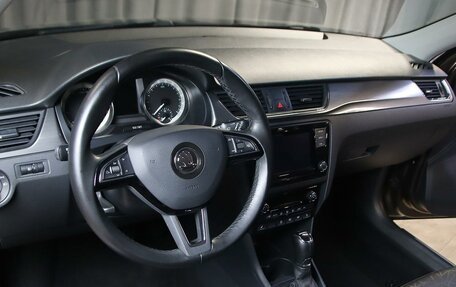 Skoda Rapid I, 2018 год, 1 199 000 рублей, 8 фотография