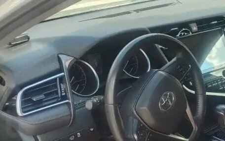 Toyota Camry, 2020 год, 2 730 000 рублей, 7 фотография