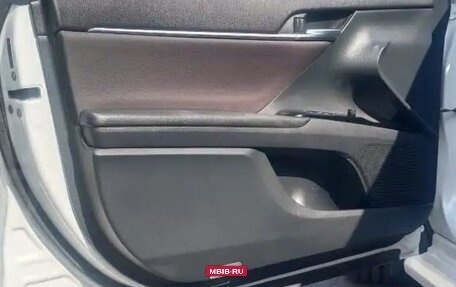 Toyota Camry, 2020 год, 2 730 000 рублей, 6 фотография