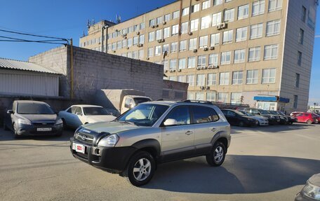 Hyundai Tucson III, 2007 год, 790 000 рублей, 2 фотография