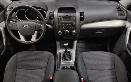 KIA Sorento II рестайлинг, 2011 год, 1 379 000 рублей, 9 фотография
