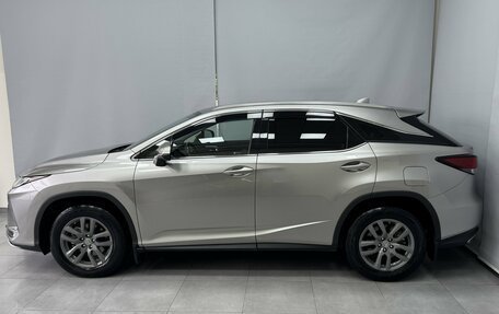 Lexus RX IV рестайлинг, 2020 год, 5 365 000 рублей, 8 фотография