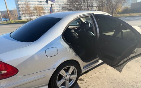 Mercedes-Benz E-Класс, 2003 год, 700 000 рублей, 6 фотография