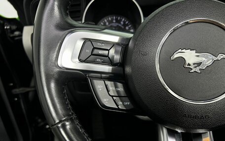 Ford Mustang VI рестайлинг, 2019 год, 2 799 000 рублей, 29 фотография