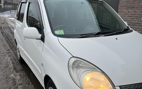 Toyota FunCargo, 2000 год, 395 000 рублей, 13 фотография