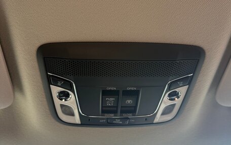 Honda Vezel, 2022 год, 2 200 000 рублей, 14 фотография