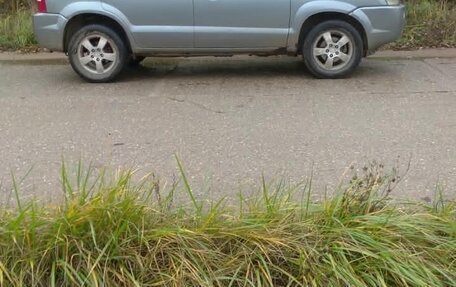 Hyundai Tucson III, 2007 год, 350 000 рублей, 4 фотография