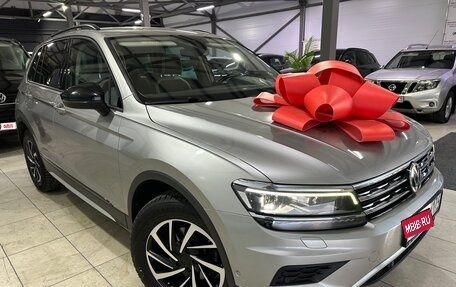 Volkswagen Tiguan II, 2019 год, 2 400 000 рублей, 1 фотография