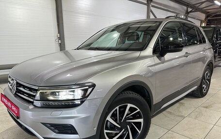 Volkswagen Tiguan II, 2019 год, 2 400 000 рублей, 7 фотография
