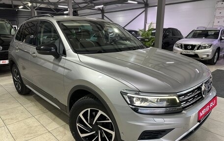 Volkswagen Tiguan II, 2019 год, 2 400 000 рублей, 5 фотография