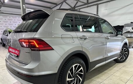 Volkswagen Tiguan II, 2019 год, 2 400 000 рублей, 4 фотография