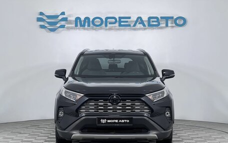 Toyota RAV4, 2020 год, 3 220 000 рублей, 2 фотография
