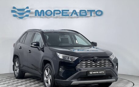 Toyota RAV4, 2020 год, 3 220 000 рублей, 3 фотография