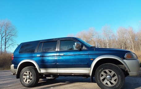 Mitsubishi Pajero Sport II рестайлинг, 2000 год, 610 000 рублей, 3 фотография