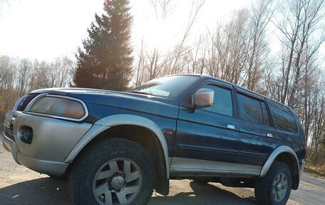 Mitsubishi Pajero Sport II рестайлинг, 2000 год, 610 000 рублей, 9 фотография