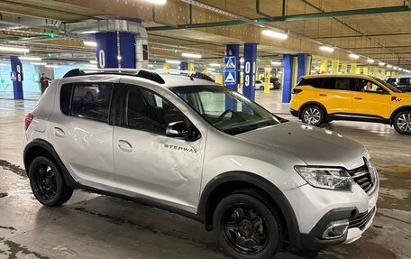 Renault Sandero II рестайлинг, 2020 год, 670 000 рублей, 3 фотография