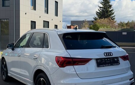 Audi Q3, 2023 год, 2 600 000 рублей, 3 фотография