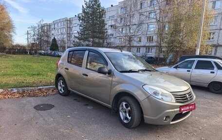 Renault Sandero I, 2012 год, 520 000 рублей, 1 фотография
