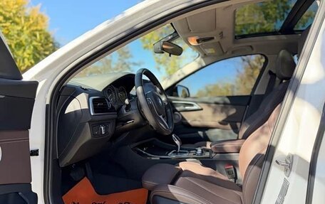BMW 1 серия, 2023 год, 1 980 001 рублей, 9 фотография