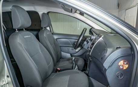 Renault Sandero II рестайлинг, 2019 год, 1 270 000 рублей, 8 фотография