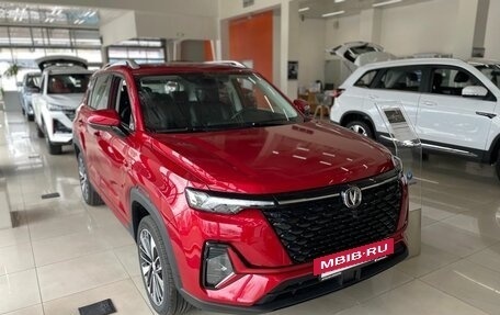Changan CS35 Plus, 2024 год, 2 709 900 рублей, 2 фотография