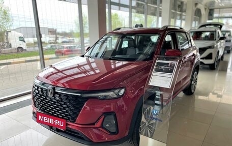 Changan CS35 Plus, 2024 год, 2 709 900 рублей, 4 фотография