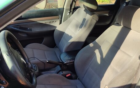 Audi A4, 1998 год, 370 000 рублей, 10 фотография
